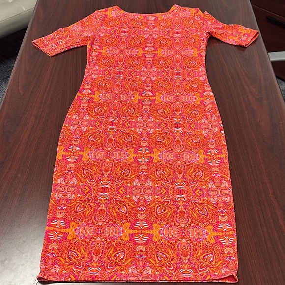 LuLaRoe Women’s Midi Dress - Picture 3 of 3